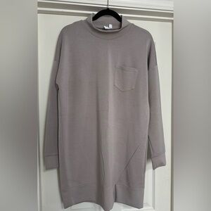 Gray Long Sleeve Dress/Tunic with Pocket